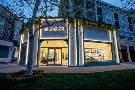 gucci store glendale